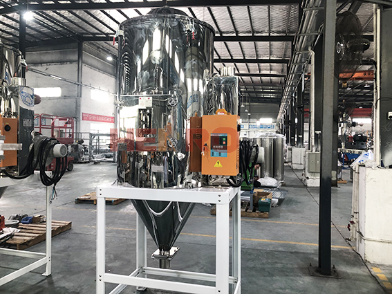 注塑加工利器:注塑烘干機內部結構